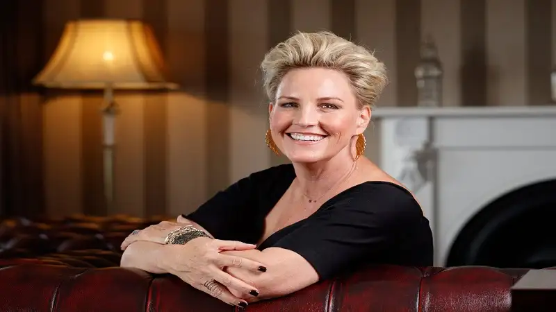 Erin Brockovich Net Worth